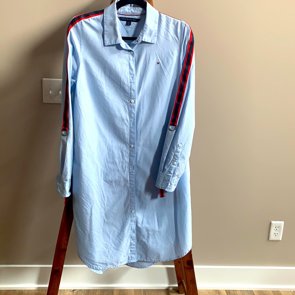 Tommy Hilfiger button-down shirt dress